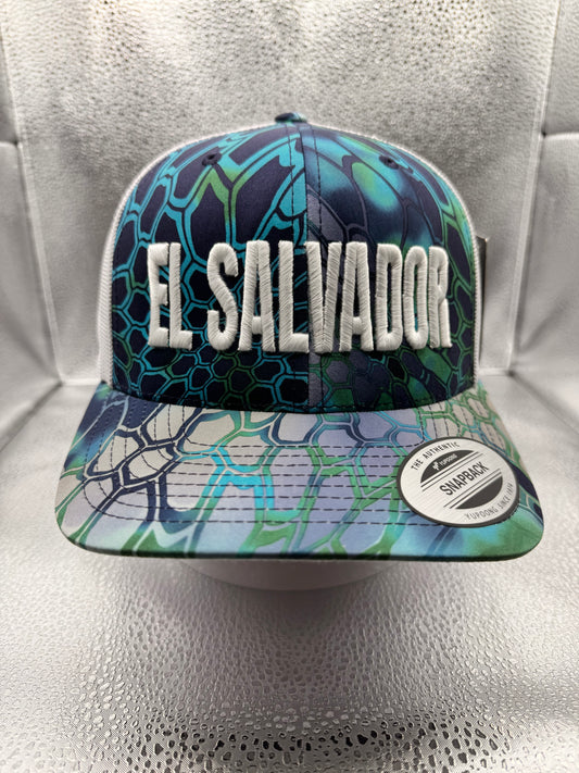 El Salvador Cap 3D Puff